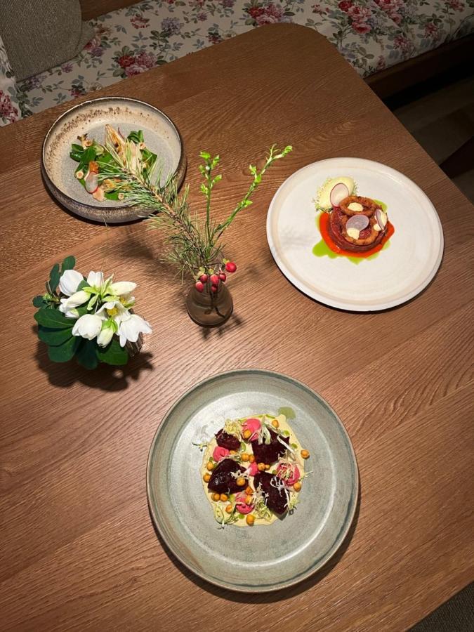 Mayer - Wirtshaus Und Dorfhotel Sankt Martin am Grimming Esterno foto