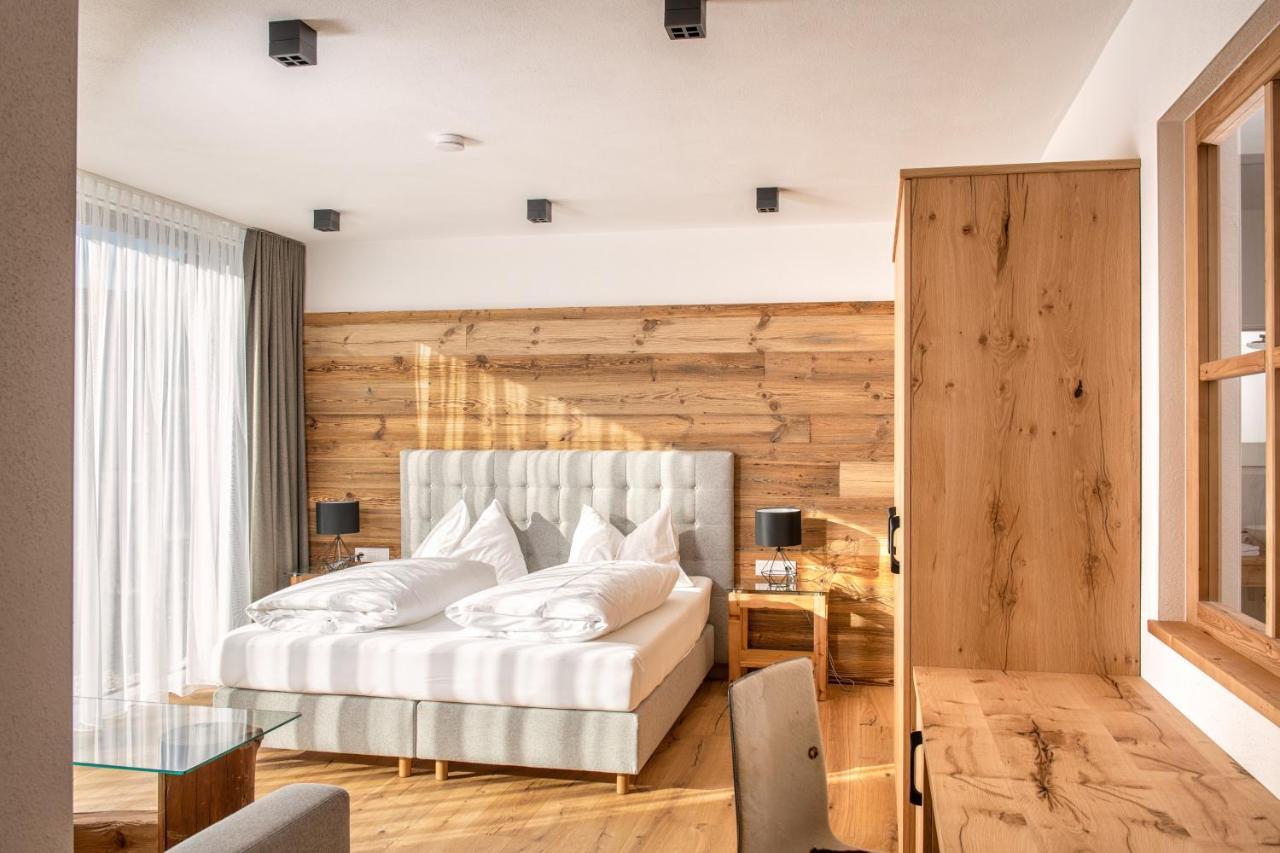 Mayer - Wirtshaus Und Dorfhotel Sankt Martin am Grimming Esterno foto