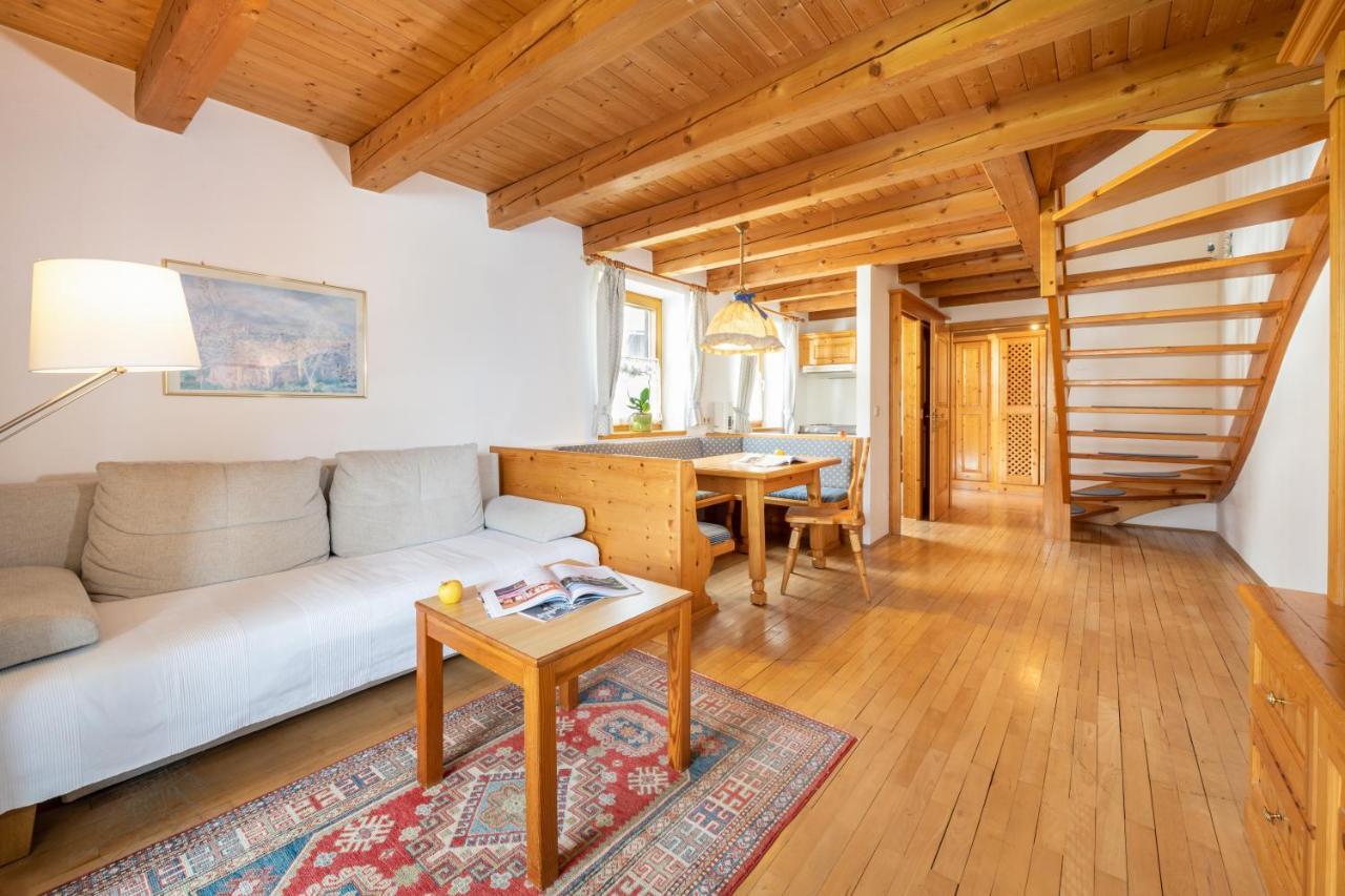 Mayer - Wirtshaus Und Dorfhotel Sankt Martin am Grimming Esterno foto