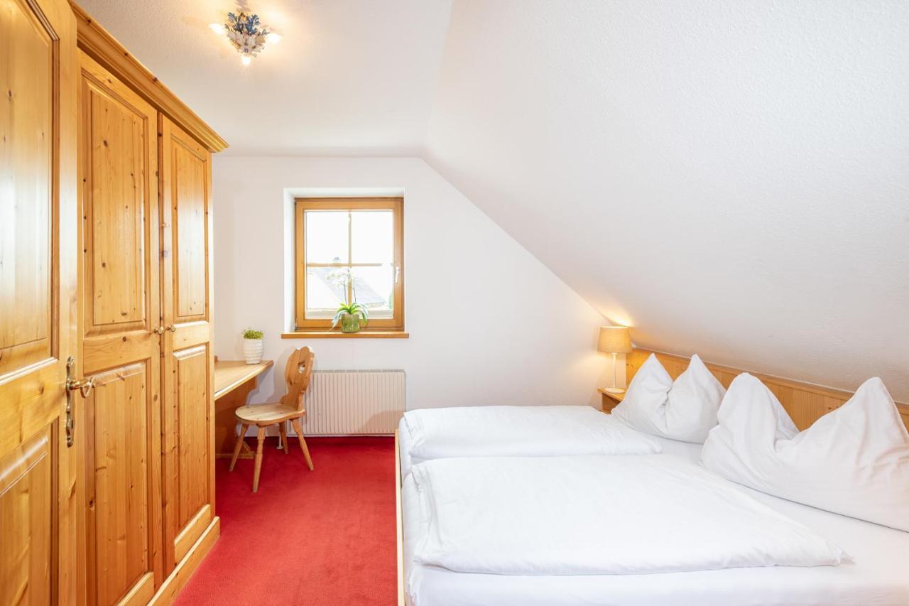 Mayer - Wirtshaus Und Dorfhotel Sankt Martin am Grimming Esterno foto
